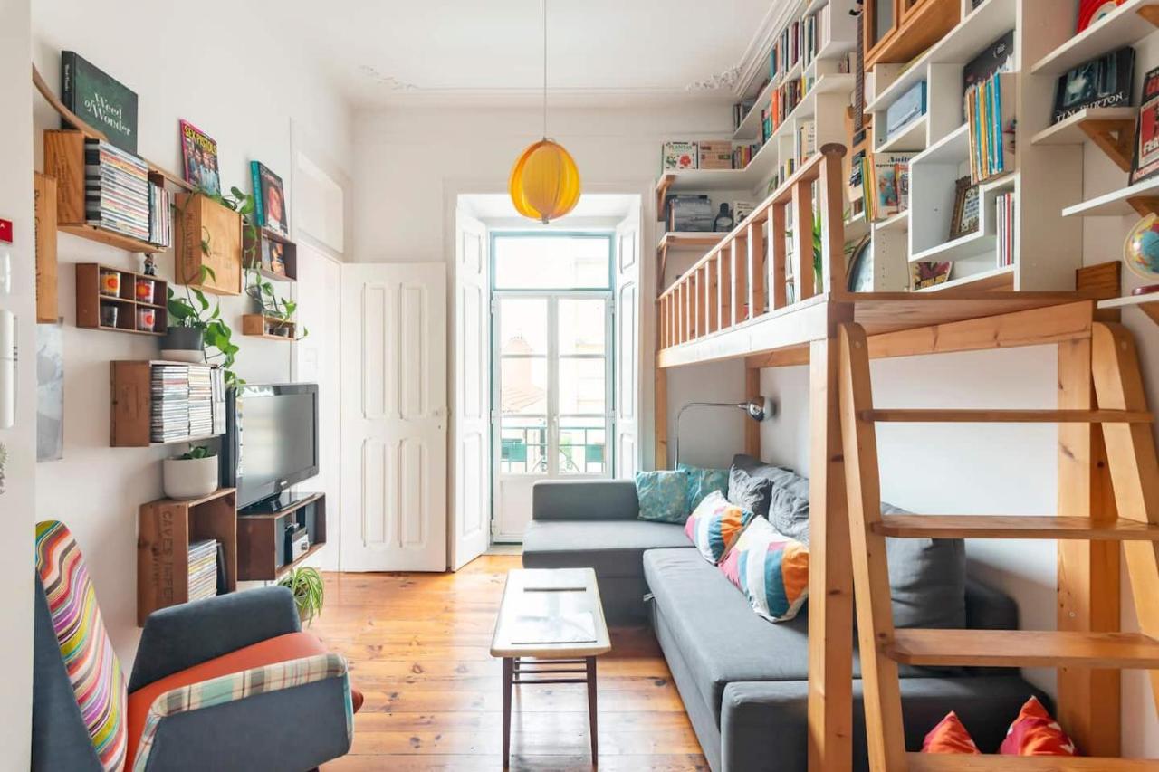 Say What Lisbon? — Street Art / Family Apartment Lisbon