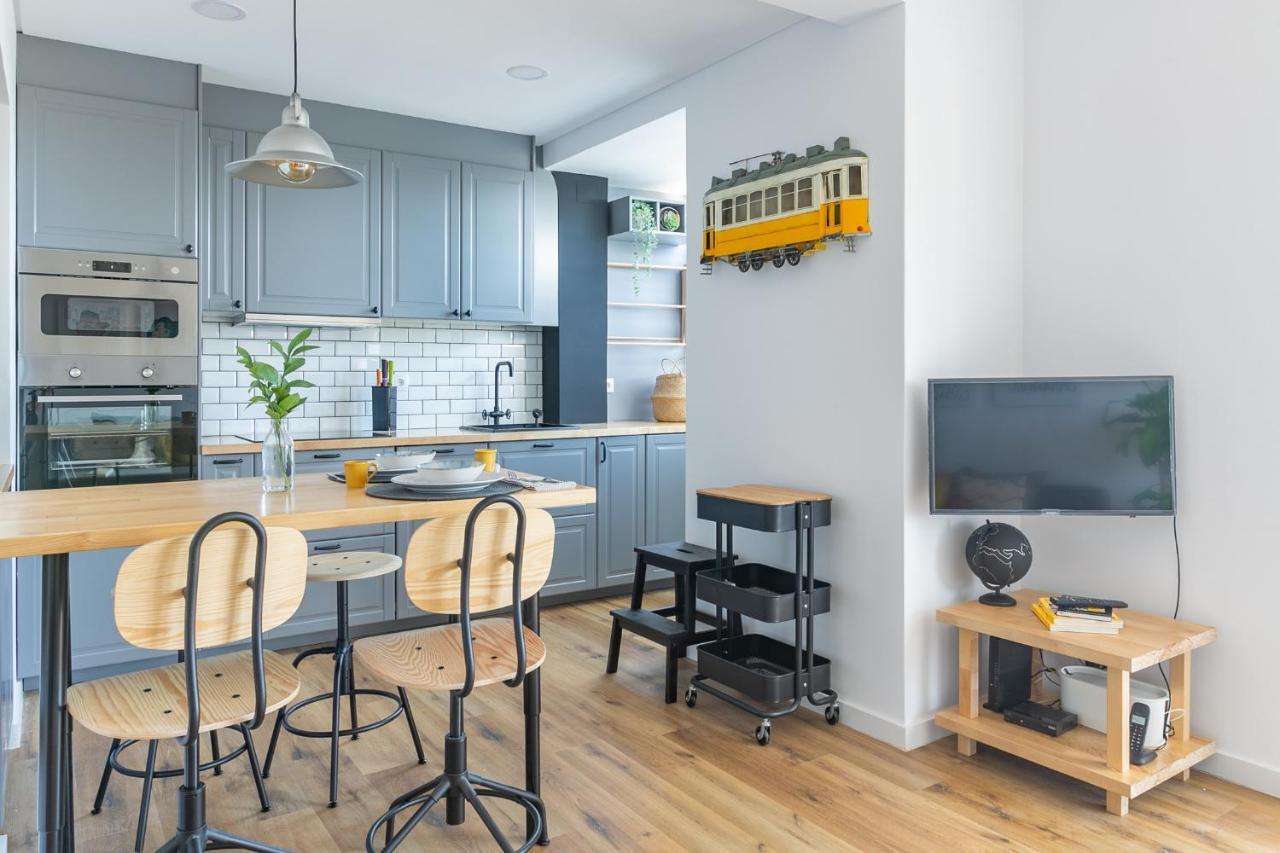 Spacious Campo D'ourique With Ac Apartment Lisbon