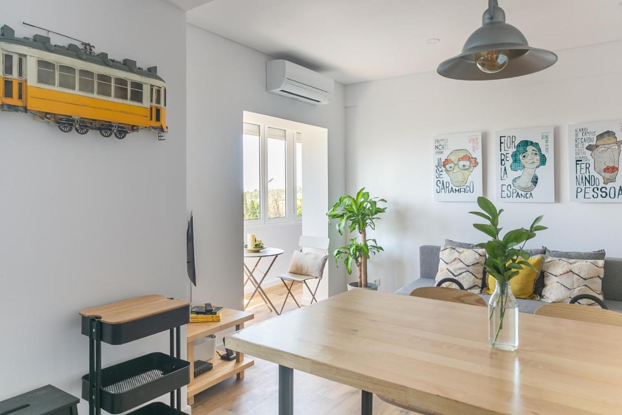 Spacious Campo D'ourique With Ac