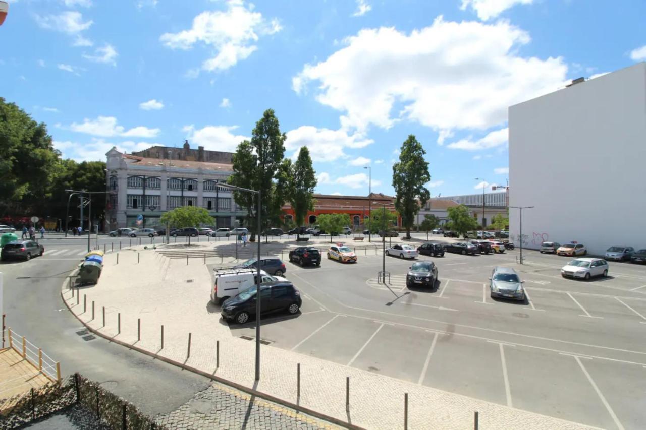Bright 1 Bd W Lovely Balcony In * Lisbon
