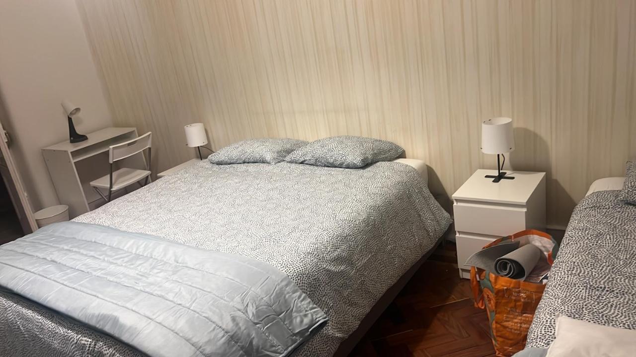 Privada 3 Grande Con Balcon Lisbon