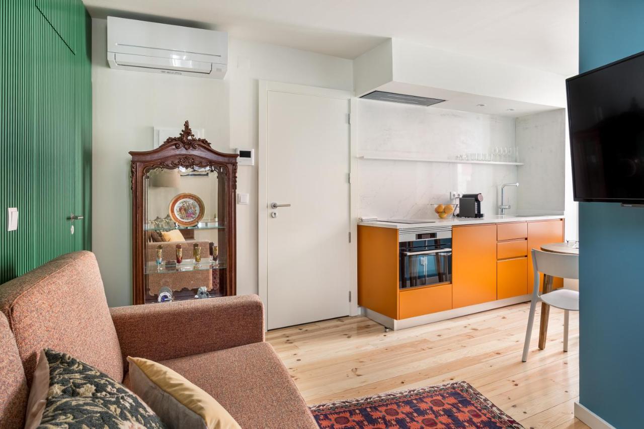 Joivy Flats Next To Rossio Square And Main Attractions