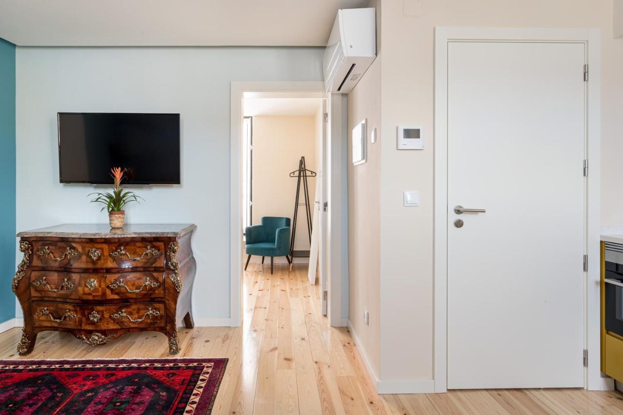 Joivy Flats Next To Rossio Square And Main Attractions Lisbon