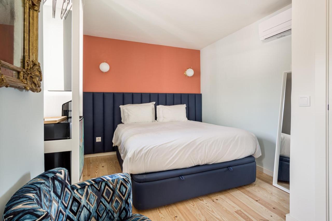 Joivy Flats Next To Rossio Square And Main Attractions Lisbon
