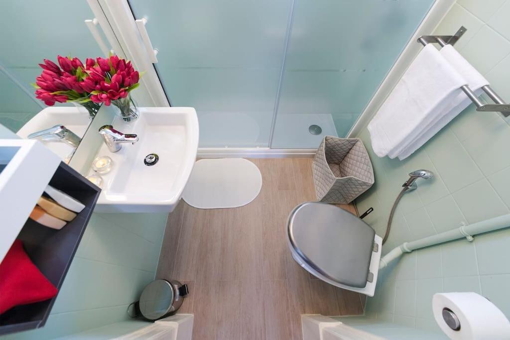Charming 2 Bedroom Avenida Da Liberdade * Lisbon