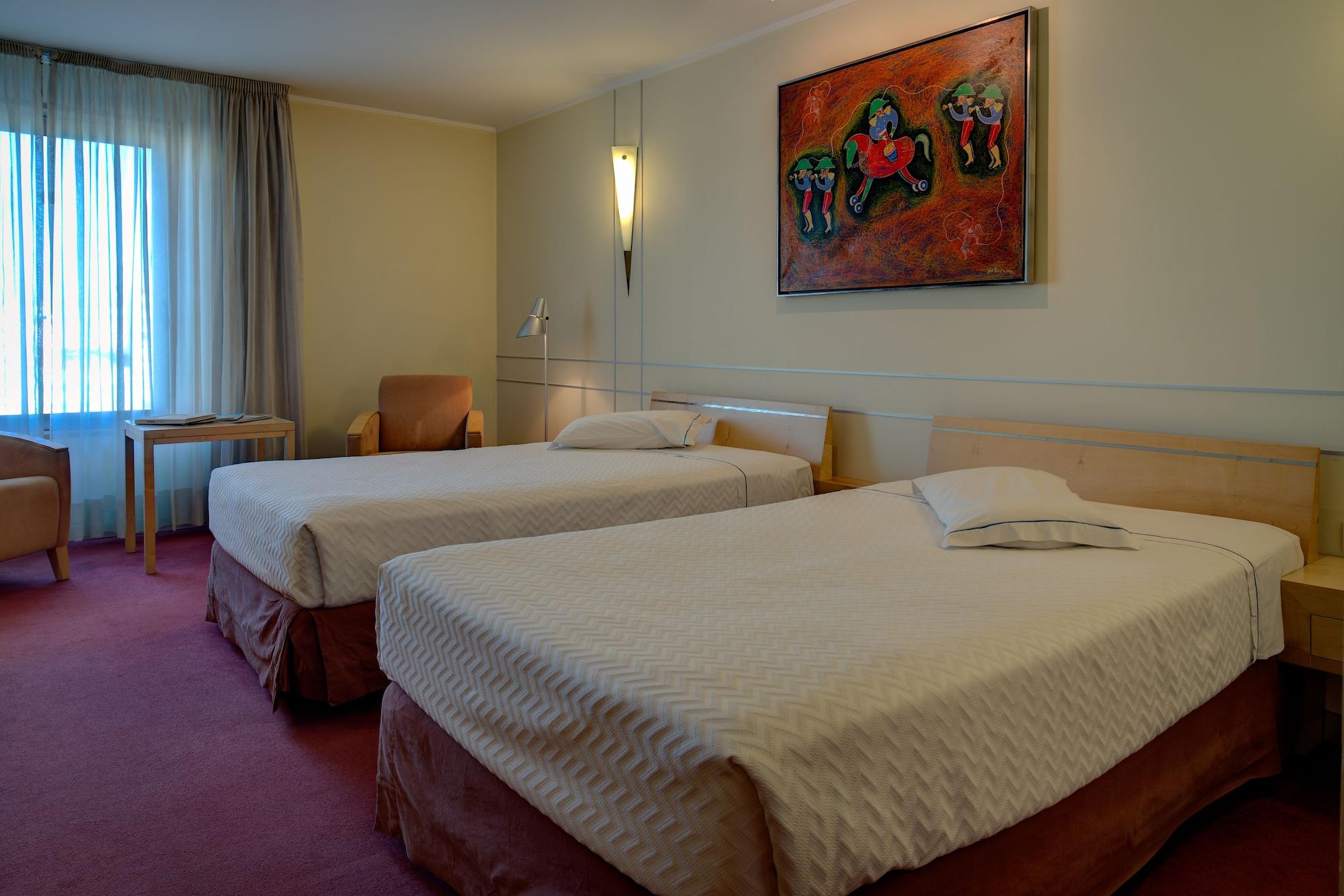 Vip Executive Entrecampos & Conference Hotel 4*