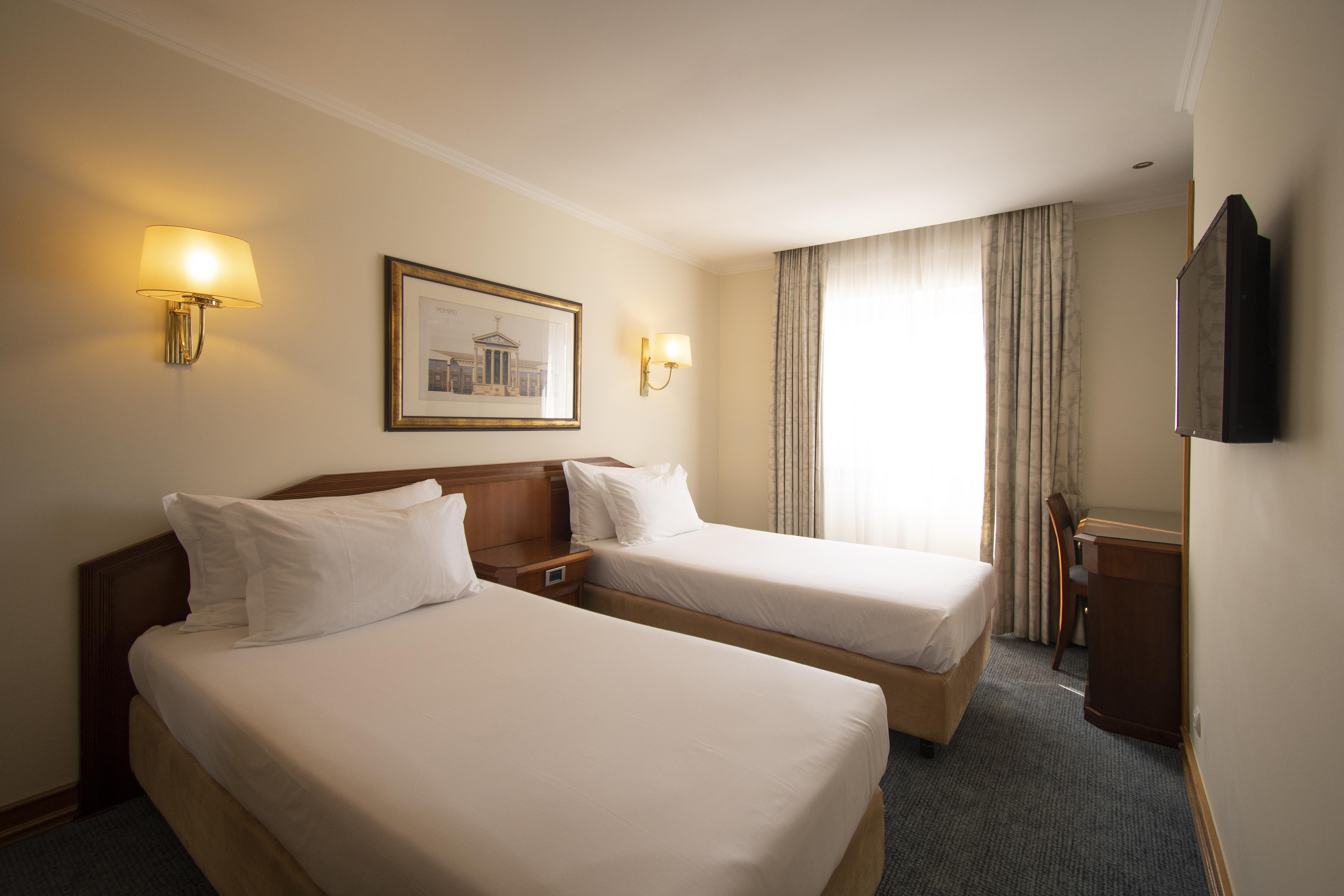 Hotel Sana Rex 3*