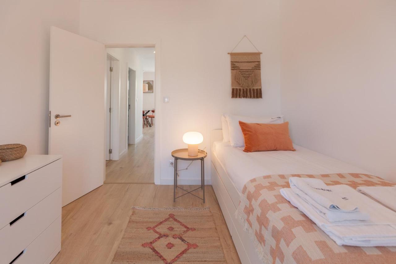 Apartment Flh Alcantara Comfy Flat With Balcony Lisbon