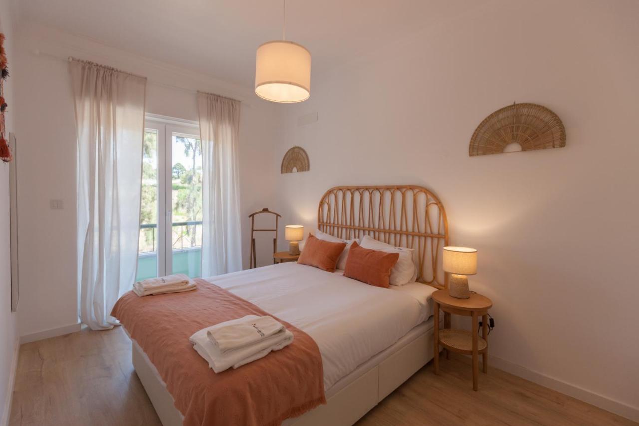Apartment Flh Alcantara Comfy Flat With Balcony