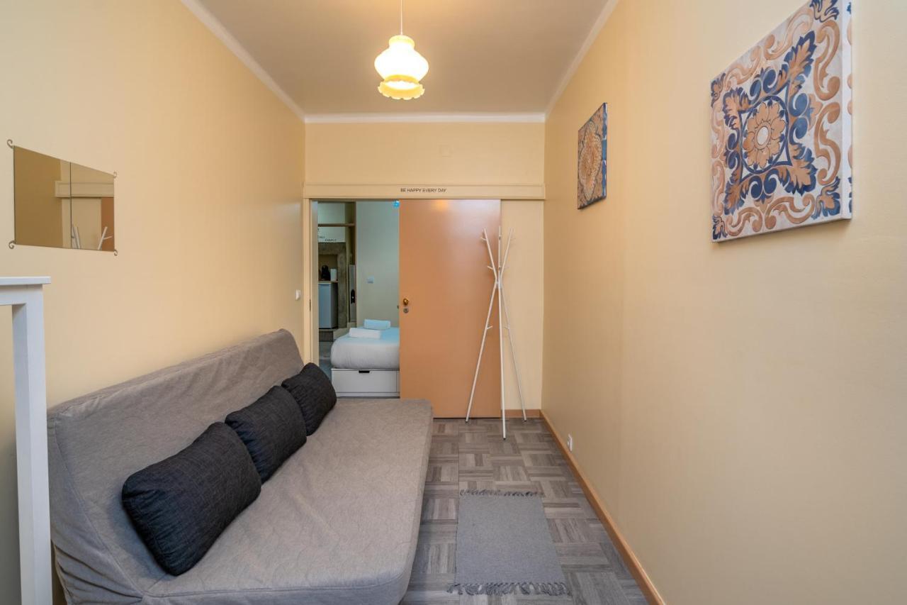 Apartment Cozy One Bedroom In Historic Location - Carmo Lisbon