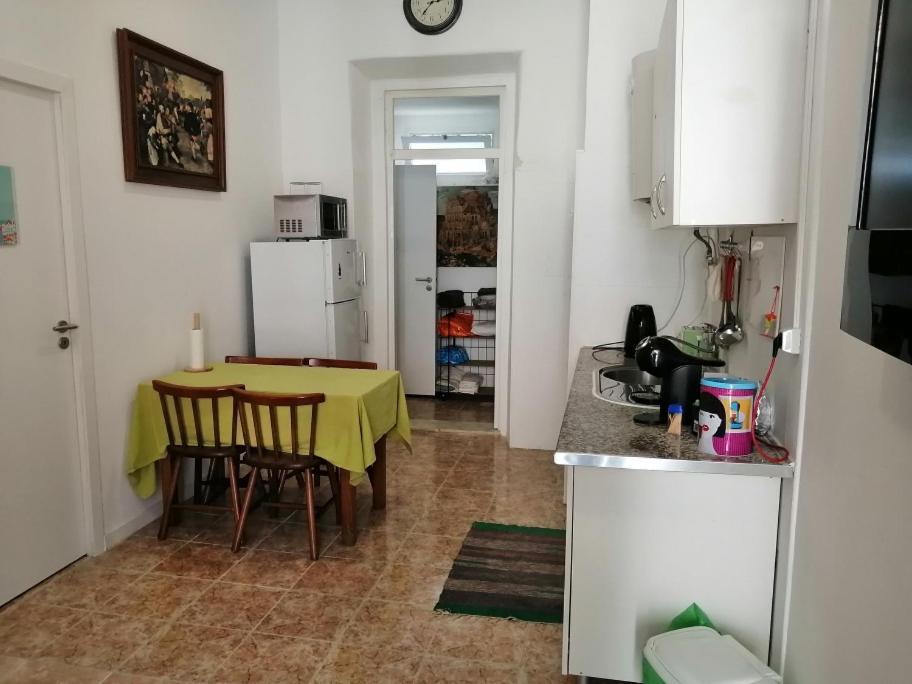 Guest house Ajuda Space *