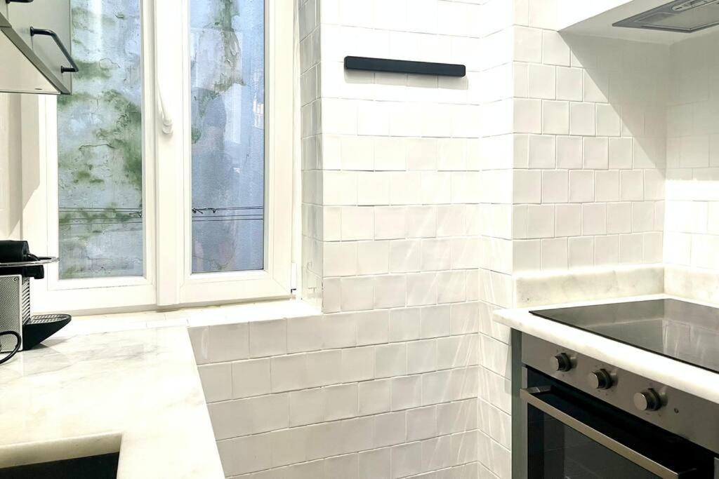 Rs1e Cozy, New Ac! Quiet & Central, Perfect Stay! * Lisbon