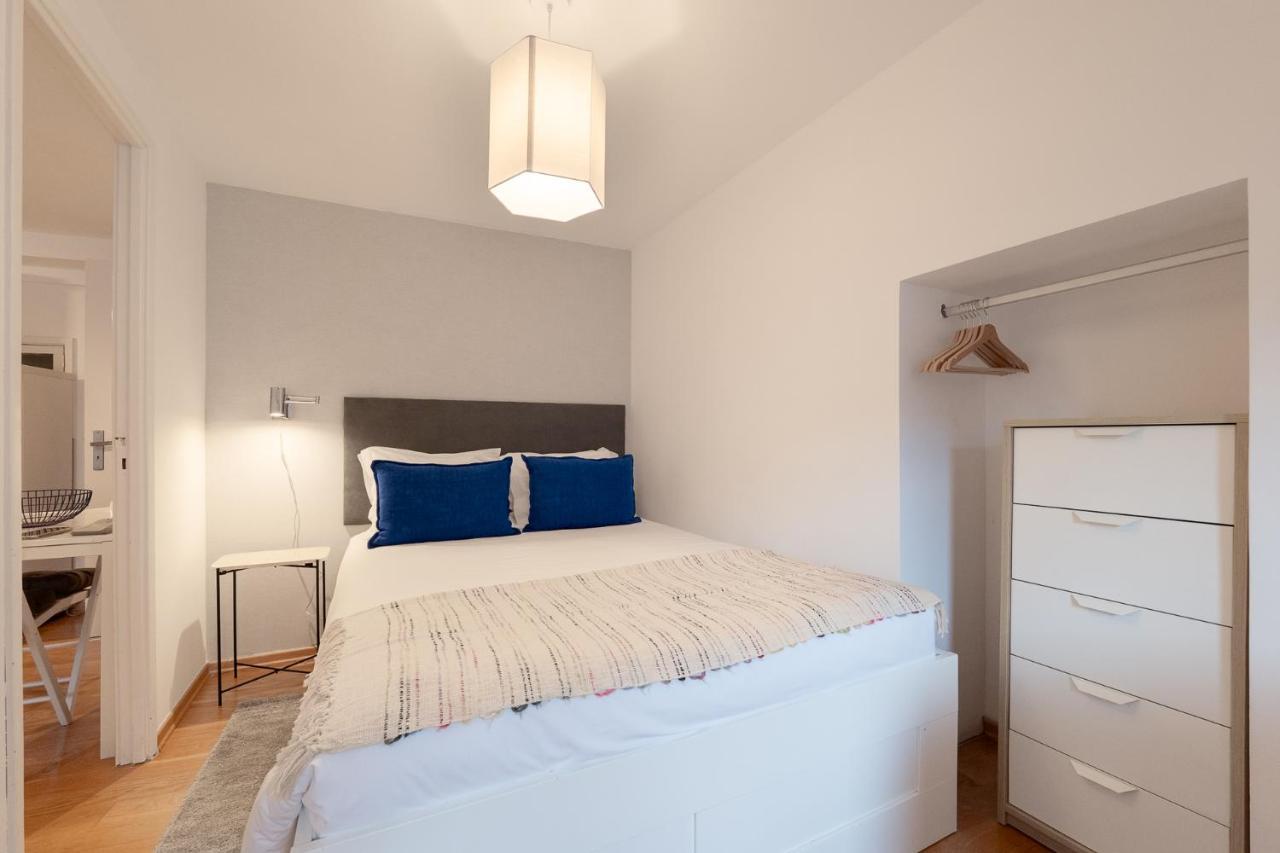 Contemporary In Chiado 3 Apartment