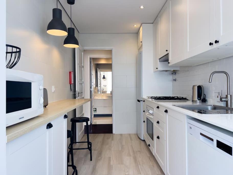Olaias 2bed Near Metro * Lisboa