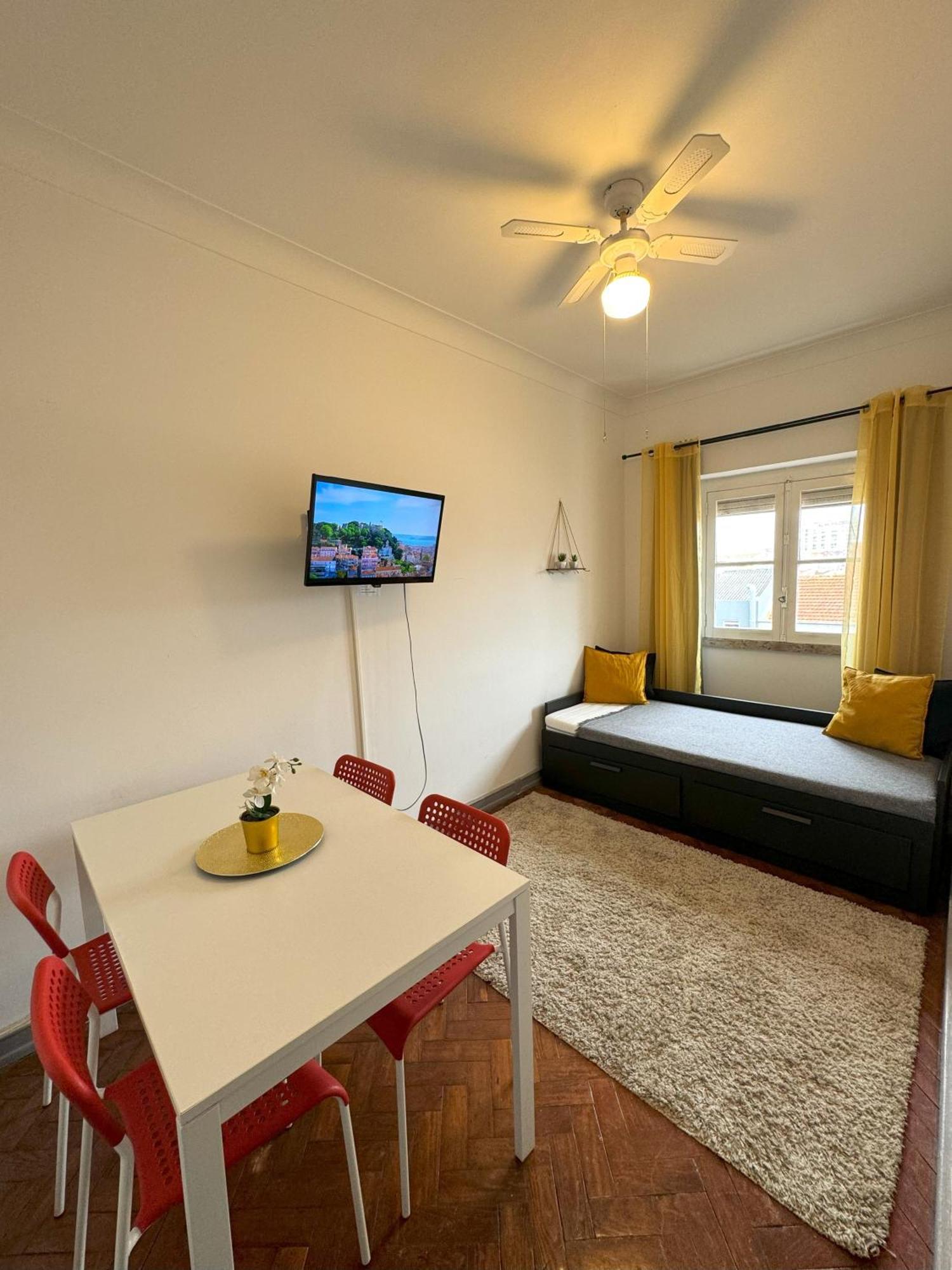 Quarto em Acomodações Particulares Casas Da Eva - Campolide *