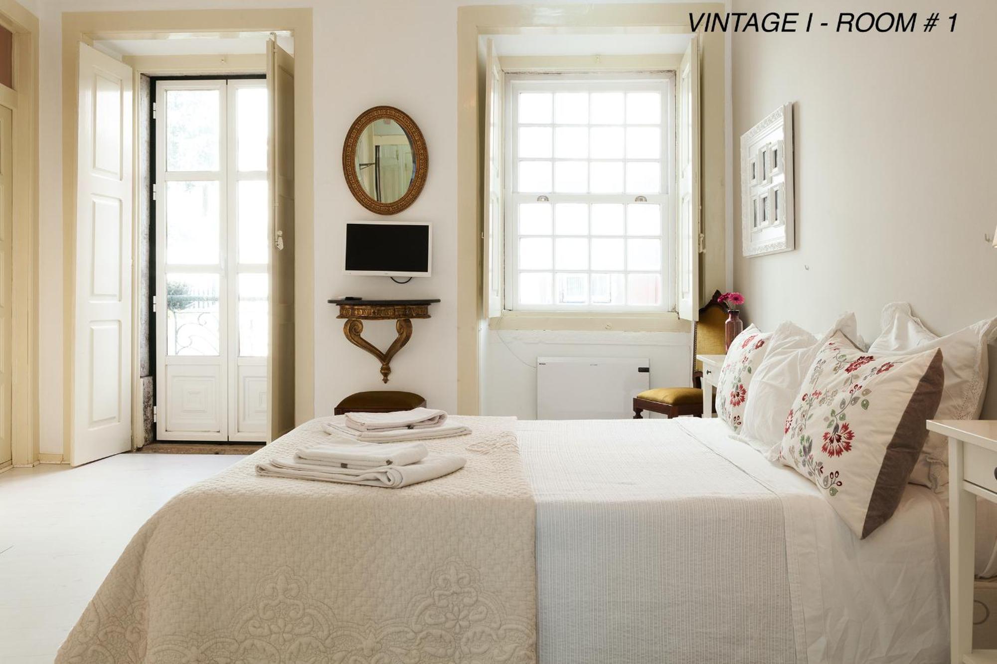 Alfama Vintage 1 Guests - Alfama Vintage 2 Five Guests - Alfama Vintage 3 Three Guests Apartment