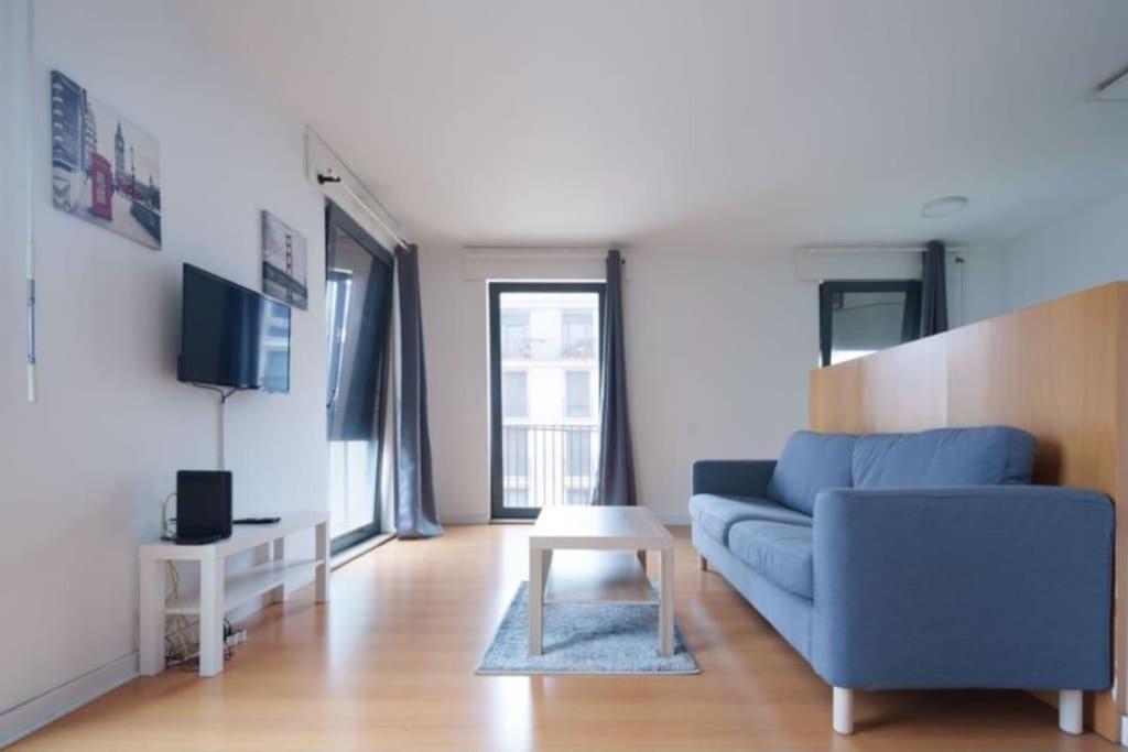 Apartment Elevator Flat And Parking Spaces Lisbon