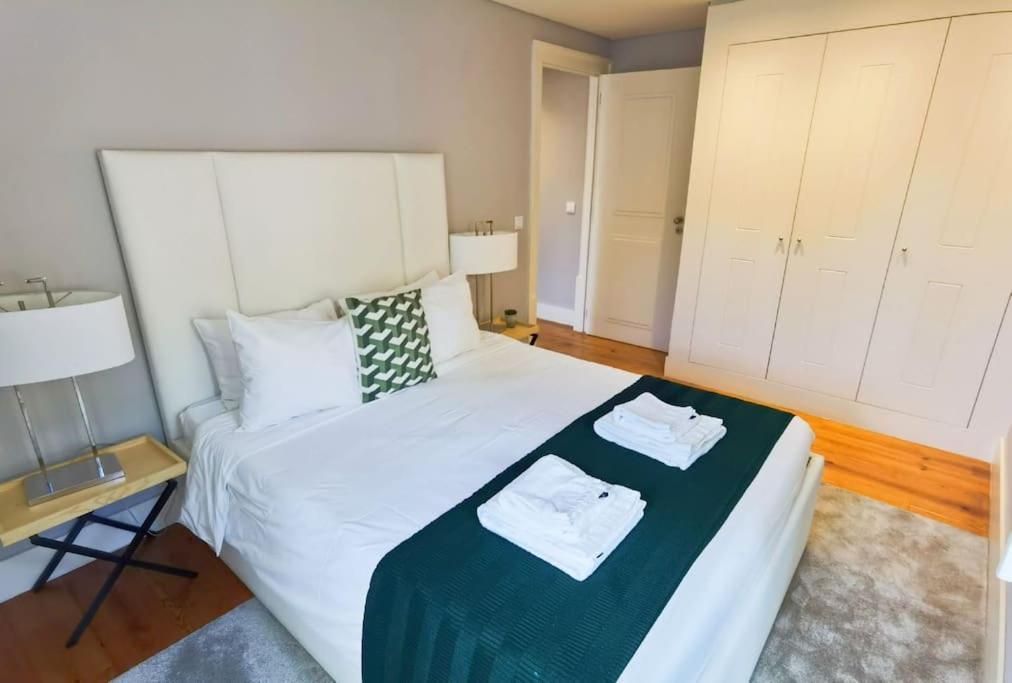 Apartment Exuberante Refugio No Centro De Lisbon