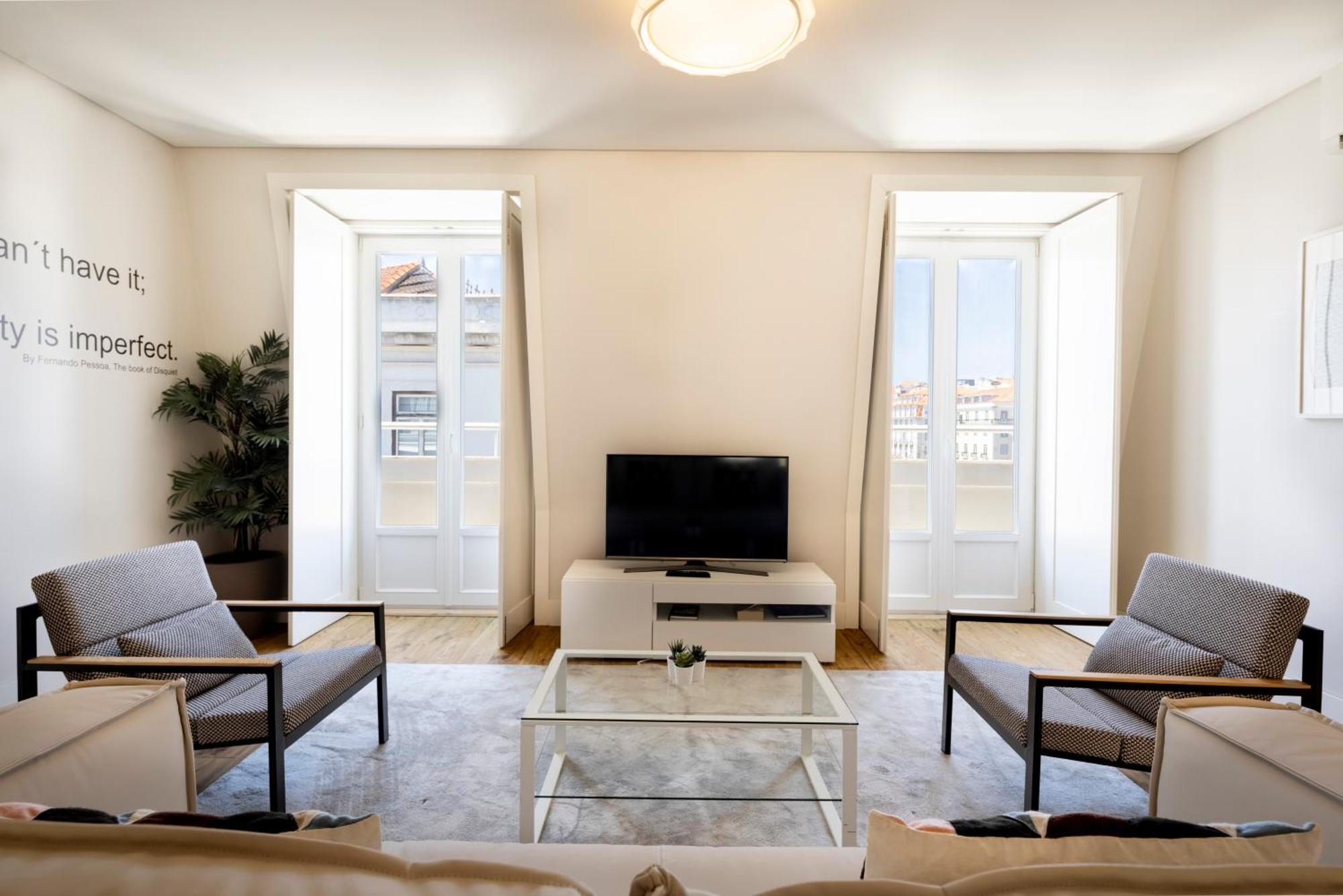 Apartment Chiado Square Apartments | Lisbon Best Apartments