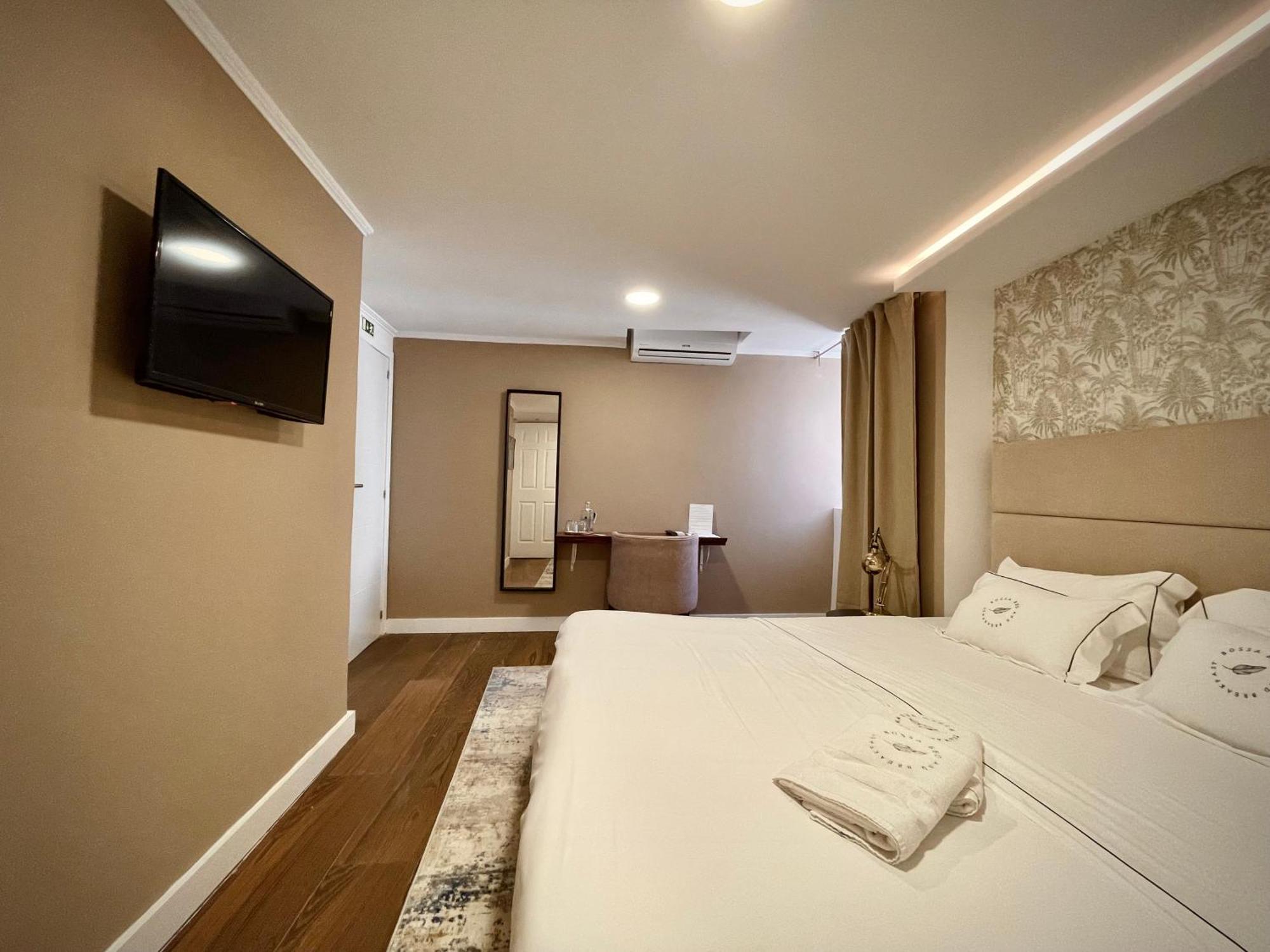 Bossa & Bed Hostel *