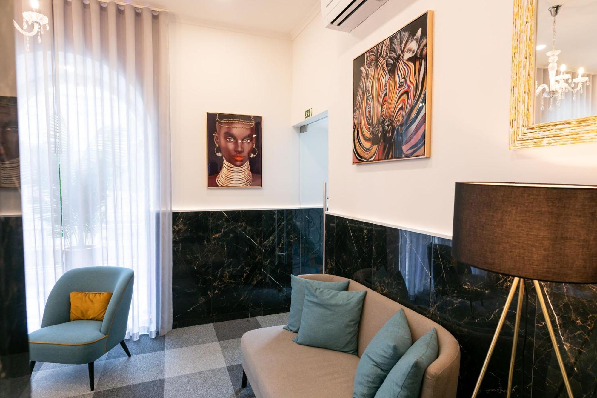 Hotel 85 & By Ridan 3*
