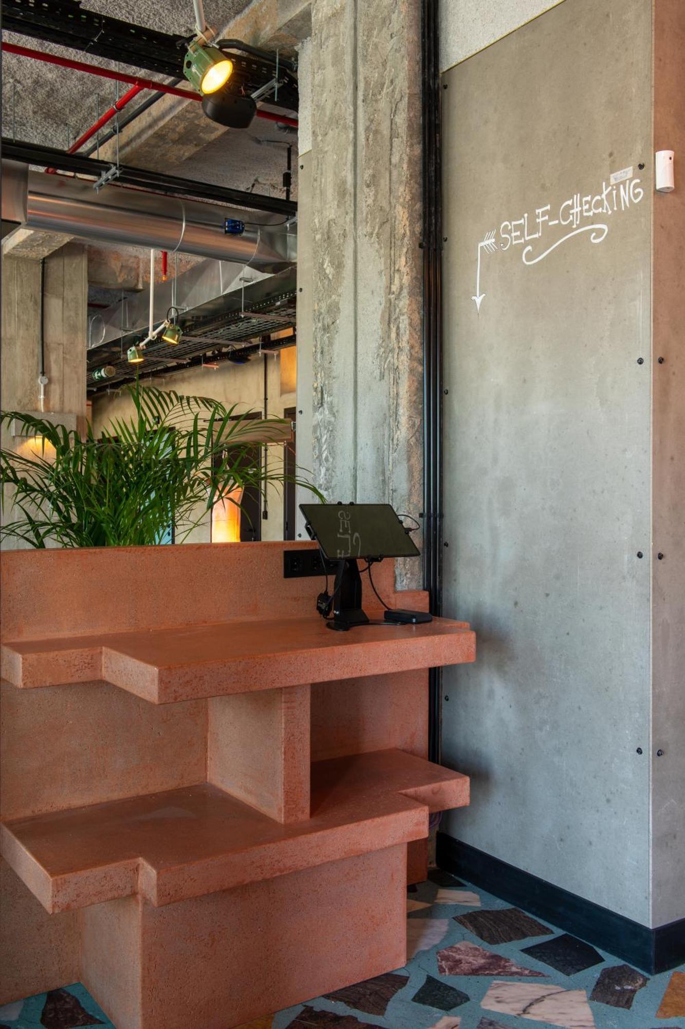 Jam Hotel 3*