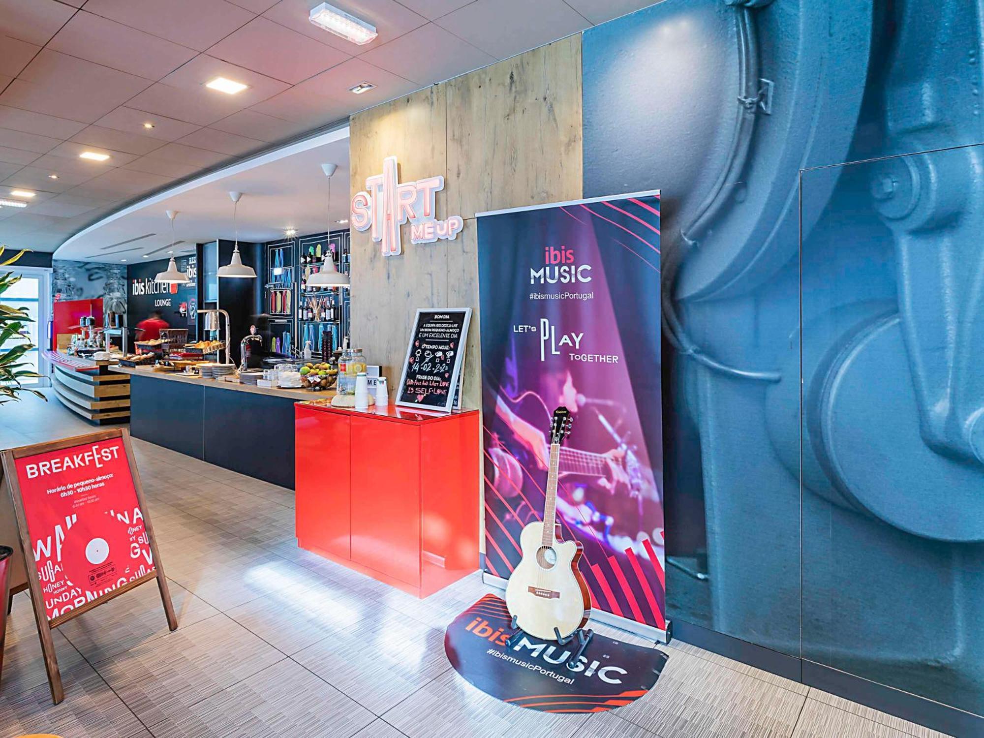 Ibis Parque Nações Hotel 3*