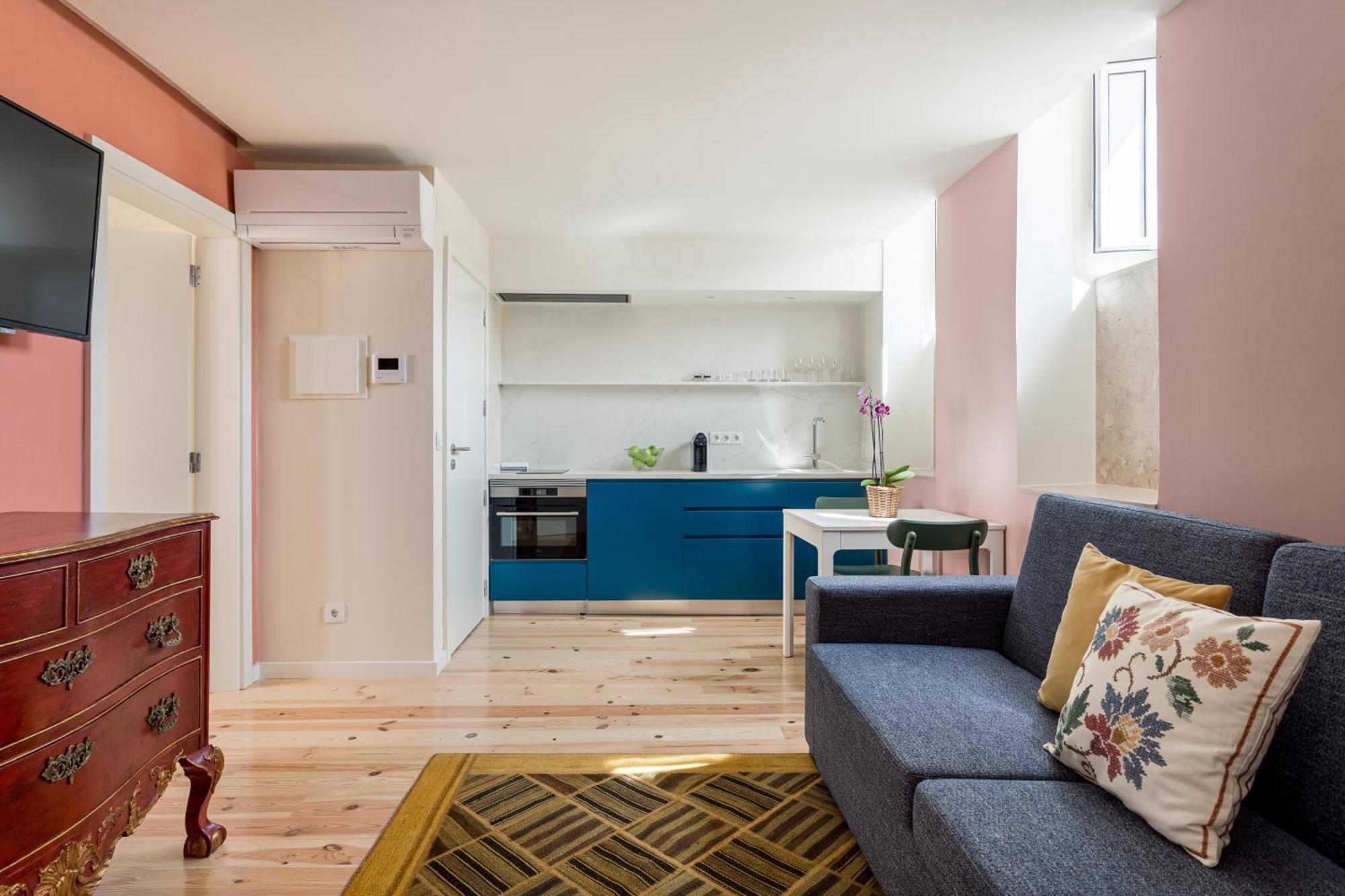 Joivy Flats Next To Rossio Square And Main Attractions * Lisbon
