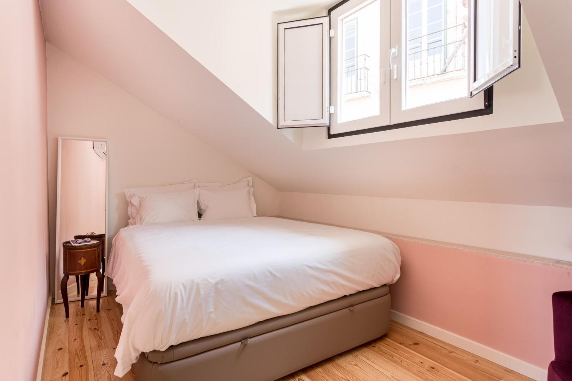 Apartment Joivy Flats Next To Rossio Square And Main Attractions *