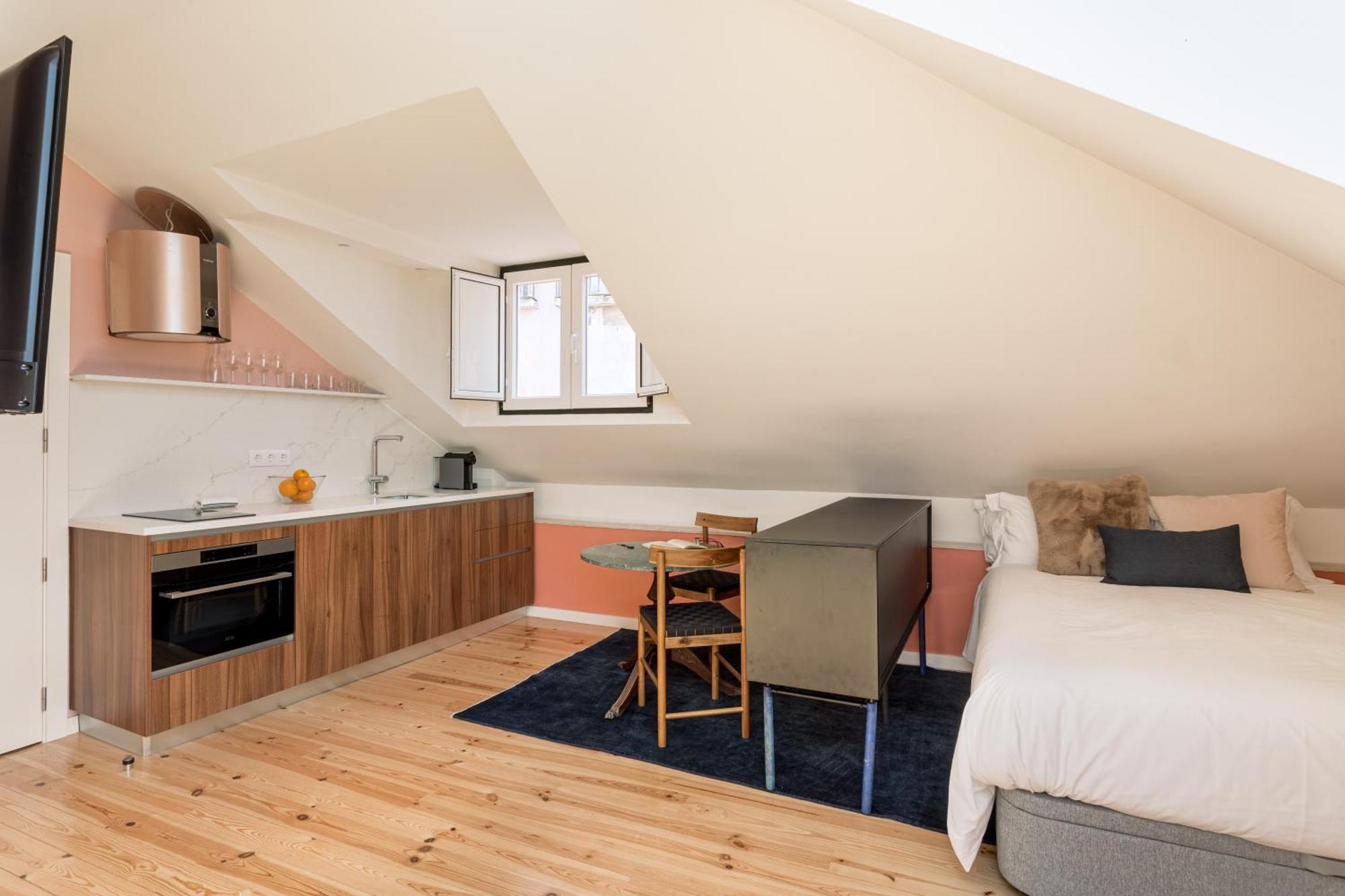 Joivy Flats Next To Rossio Square And Main Attractions Apartment