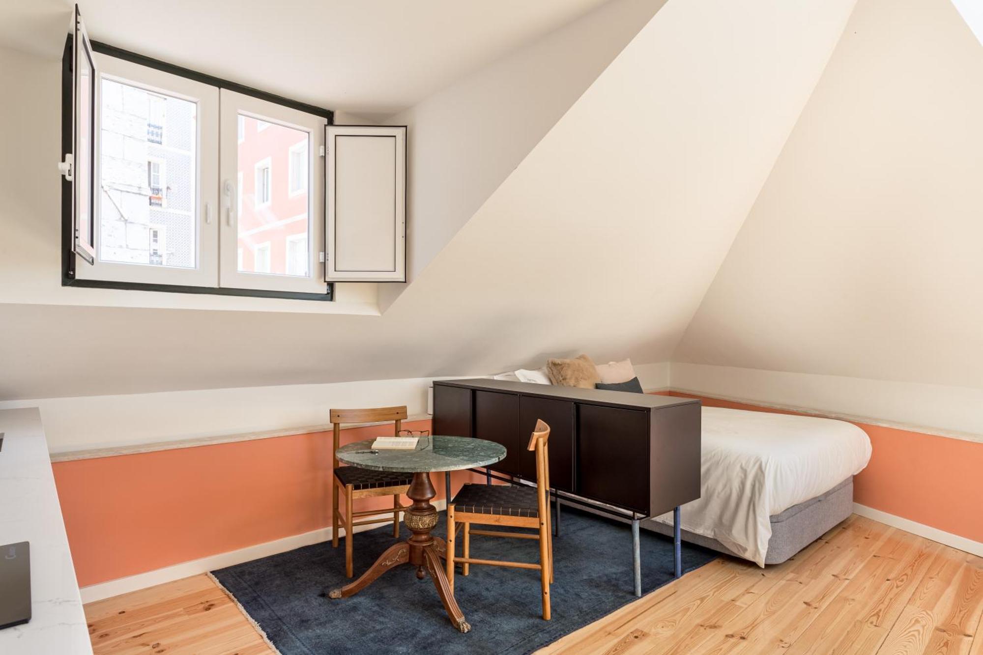 Apartment Joivy Flats Next To Rossio Square And Main Attractions Lisbon