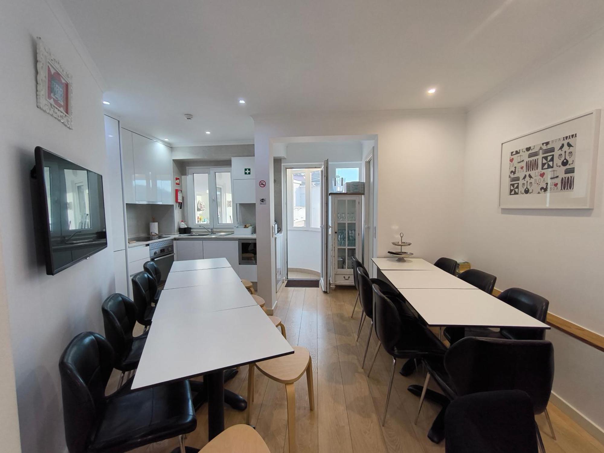 Terrace Special For Groups Up To 19 Guests Lisbon
