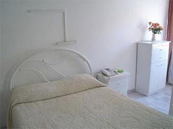 Pensao Santo Tirso Lisbon