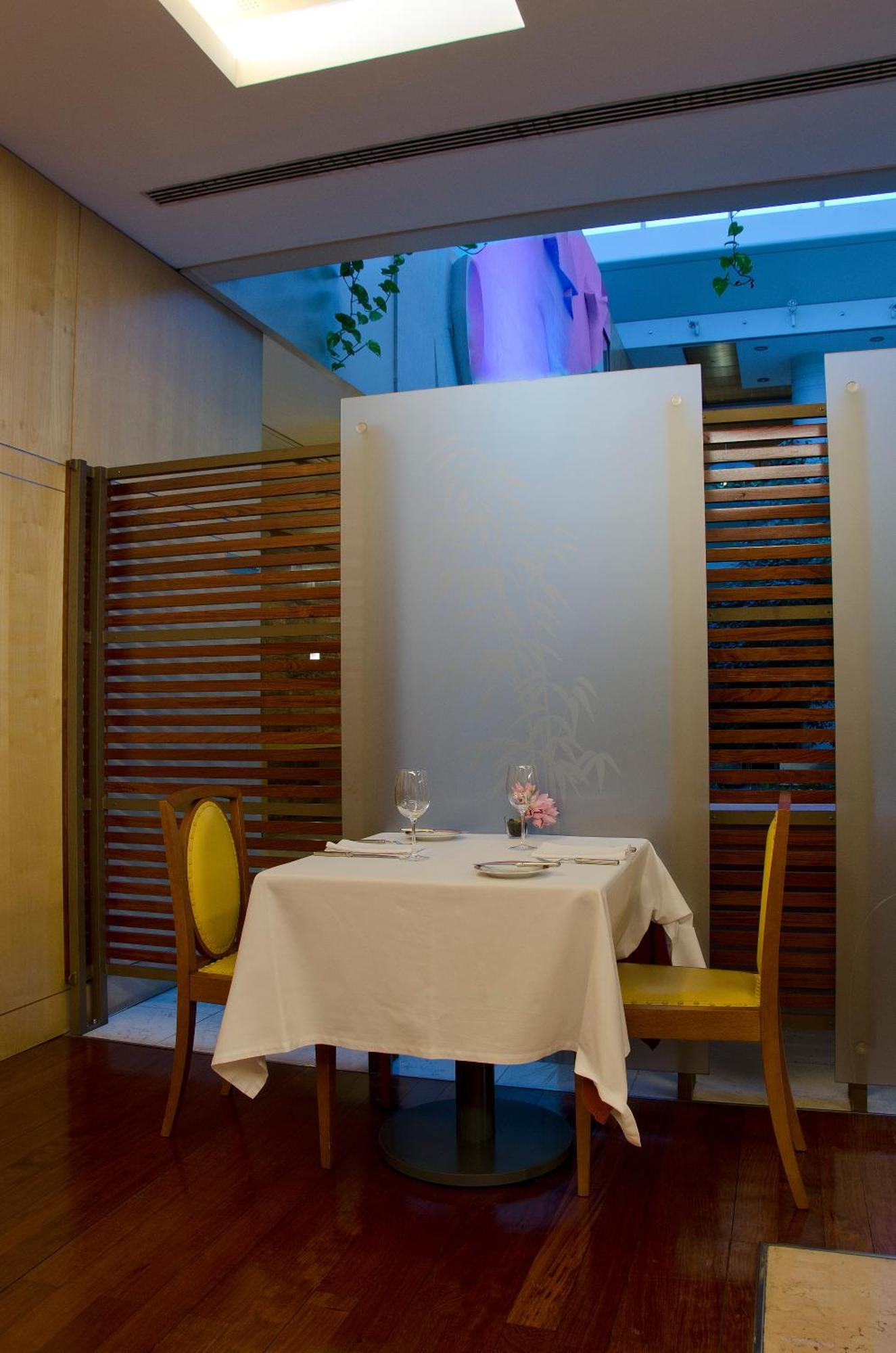 Hotel Vip Executive Entrecampos & Conference 4*