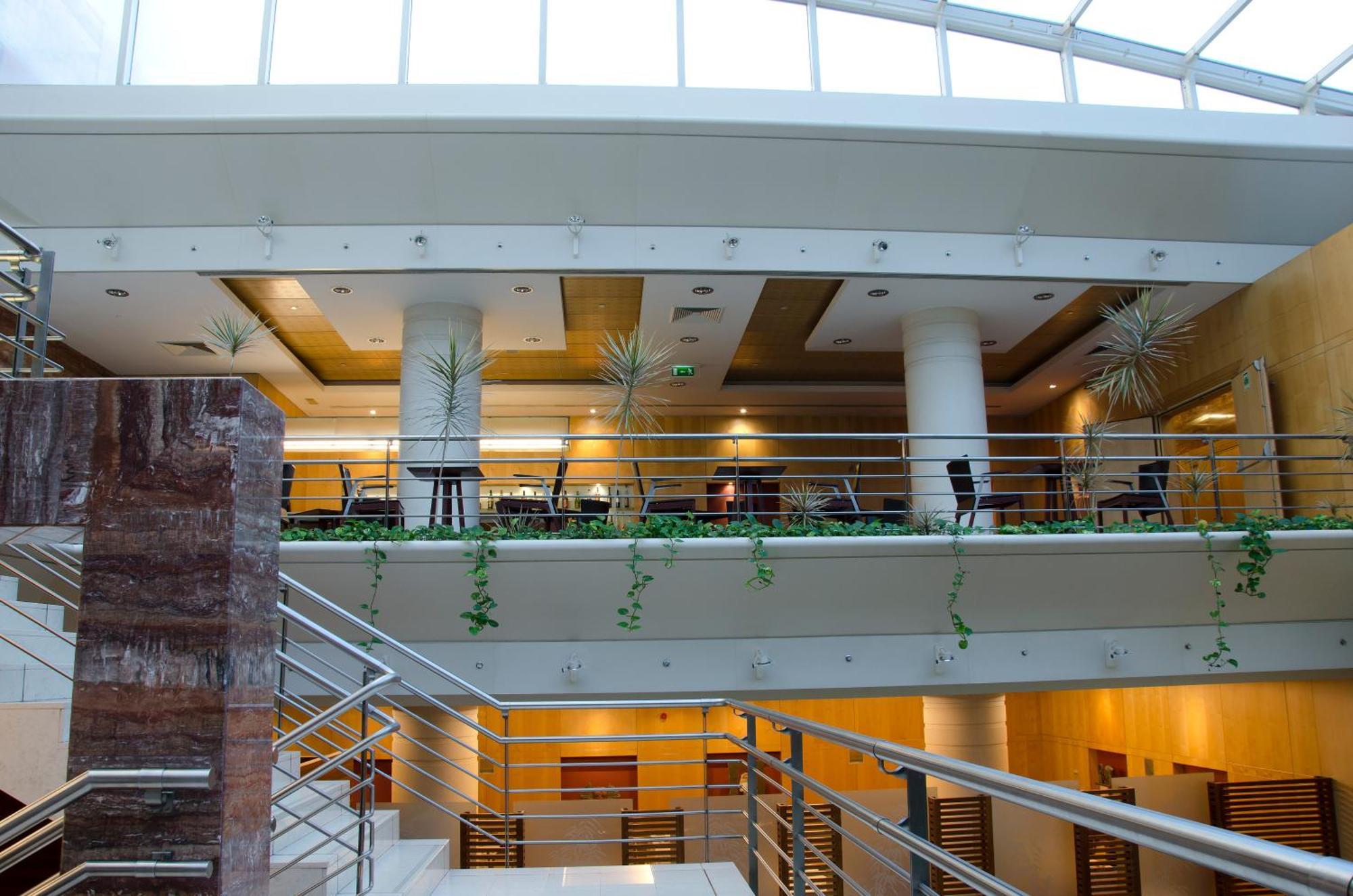 Vip Executive Entrecampos & Conference 4*