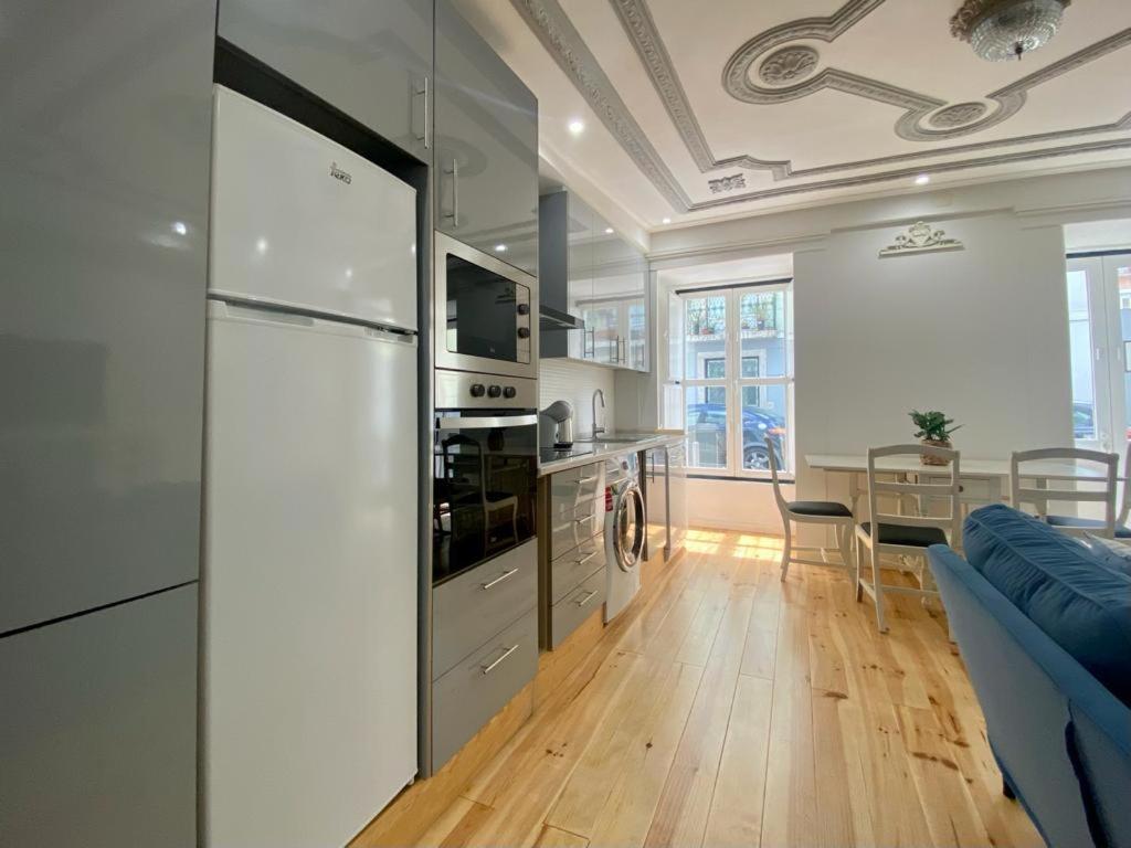 Farmacia Lobos Apartment