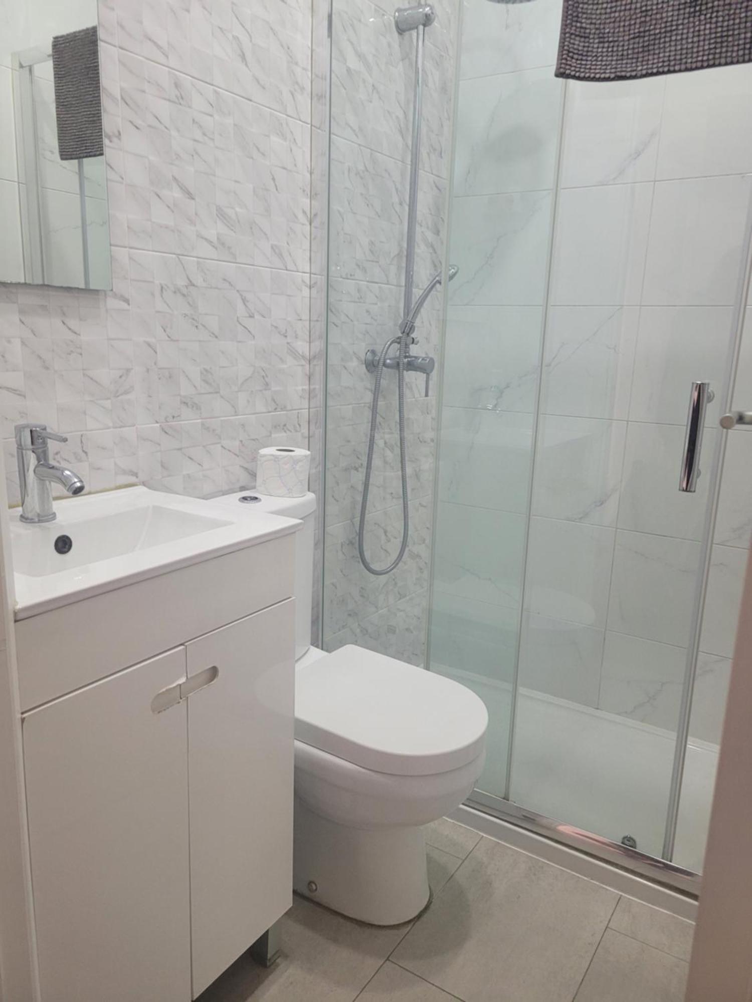 Residencial Valentina 5*