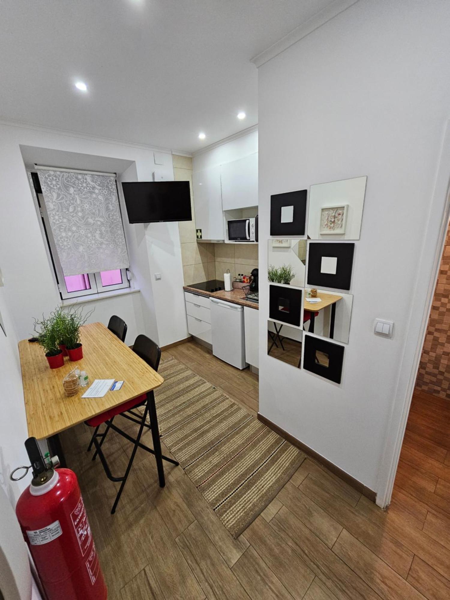 Queiros, 6 Apartment