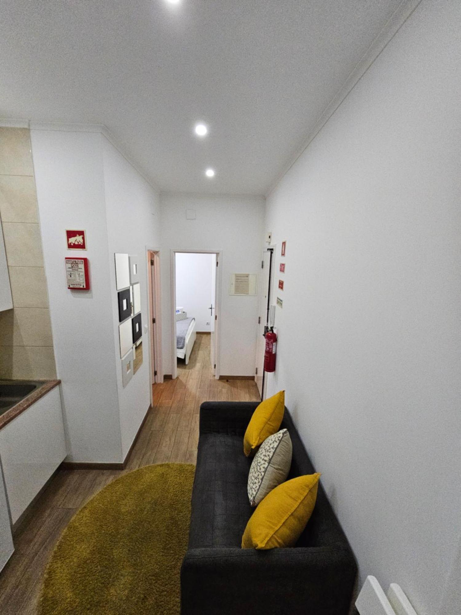 Apartment Queiros, 6 Lisbon