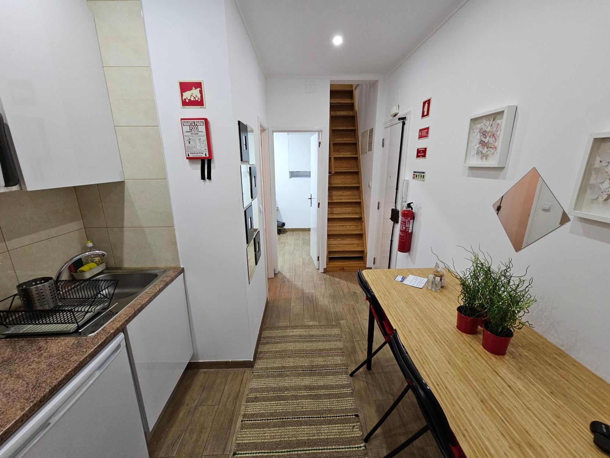 Apartment Queiros, 6 Lisbon