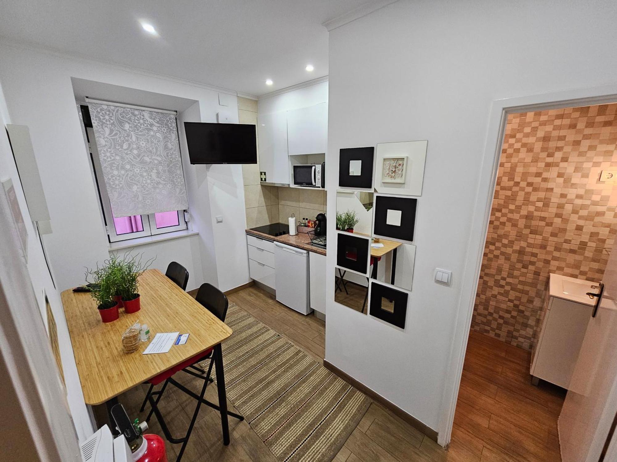 Queiros, 6 Apartment