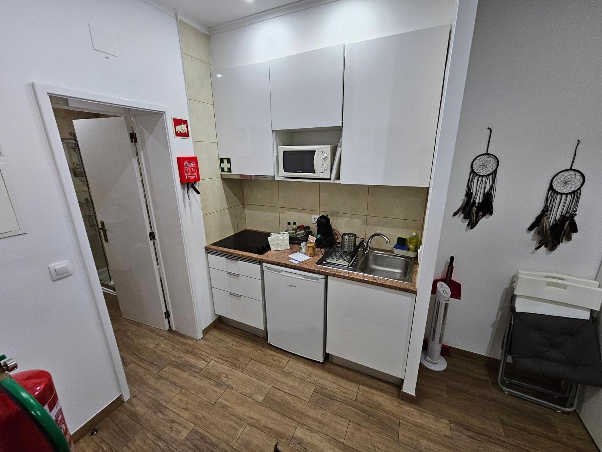 Apartment Queiros, 6 Lisbon