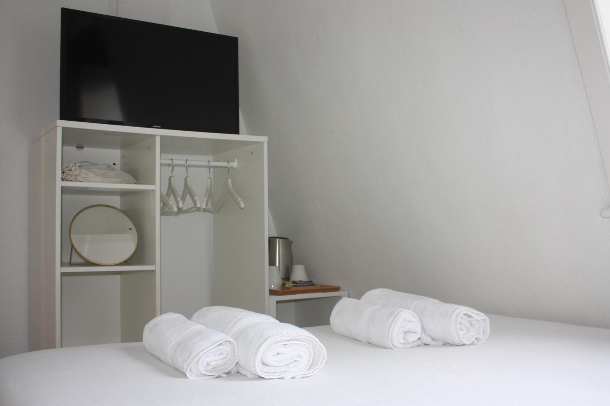 Vago Alcantara Bed & Breakfast