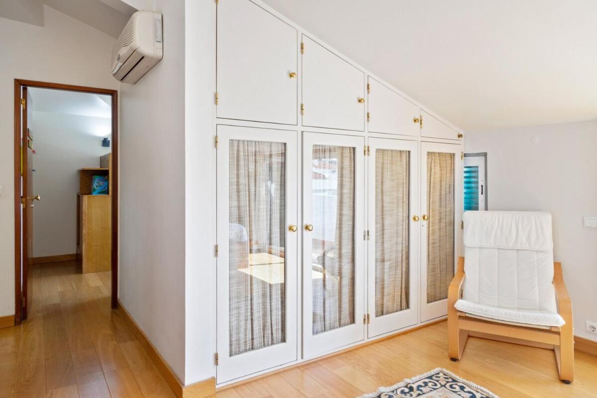 Lovely 2 Bedroom With Terrace In Cascais Apartment