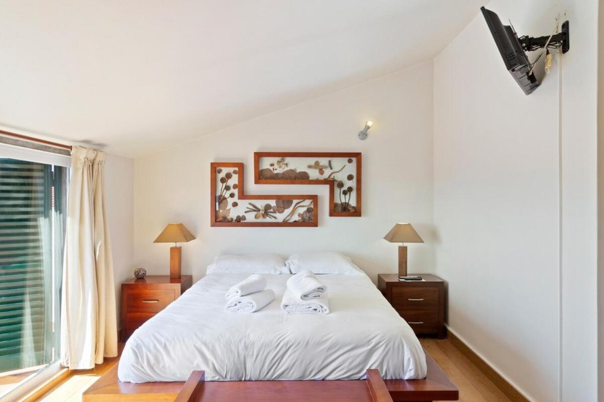 Apartment Lovely 2 Bedroom With Terrace In Cascais