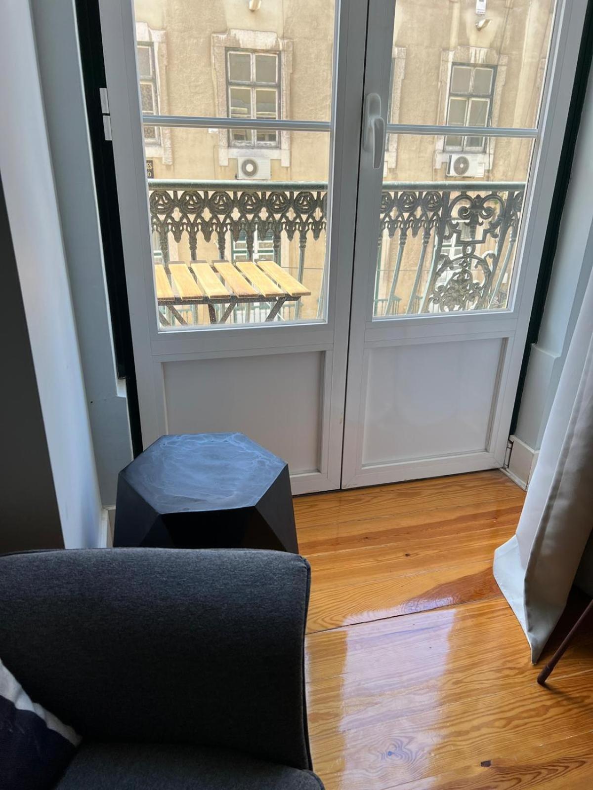 No Chiado Baixa De - Em Apartamento Partilhado Homestay *