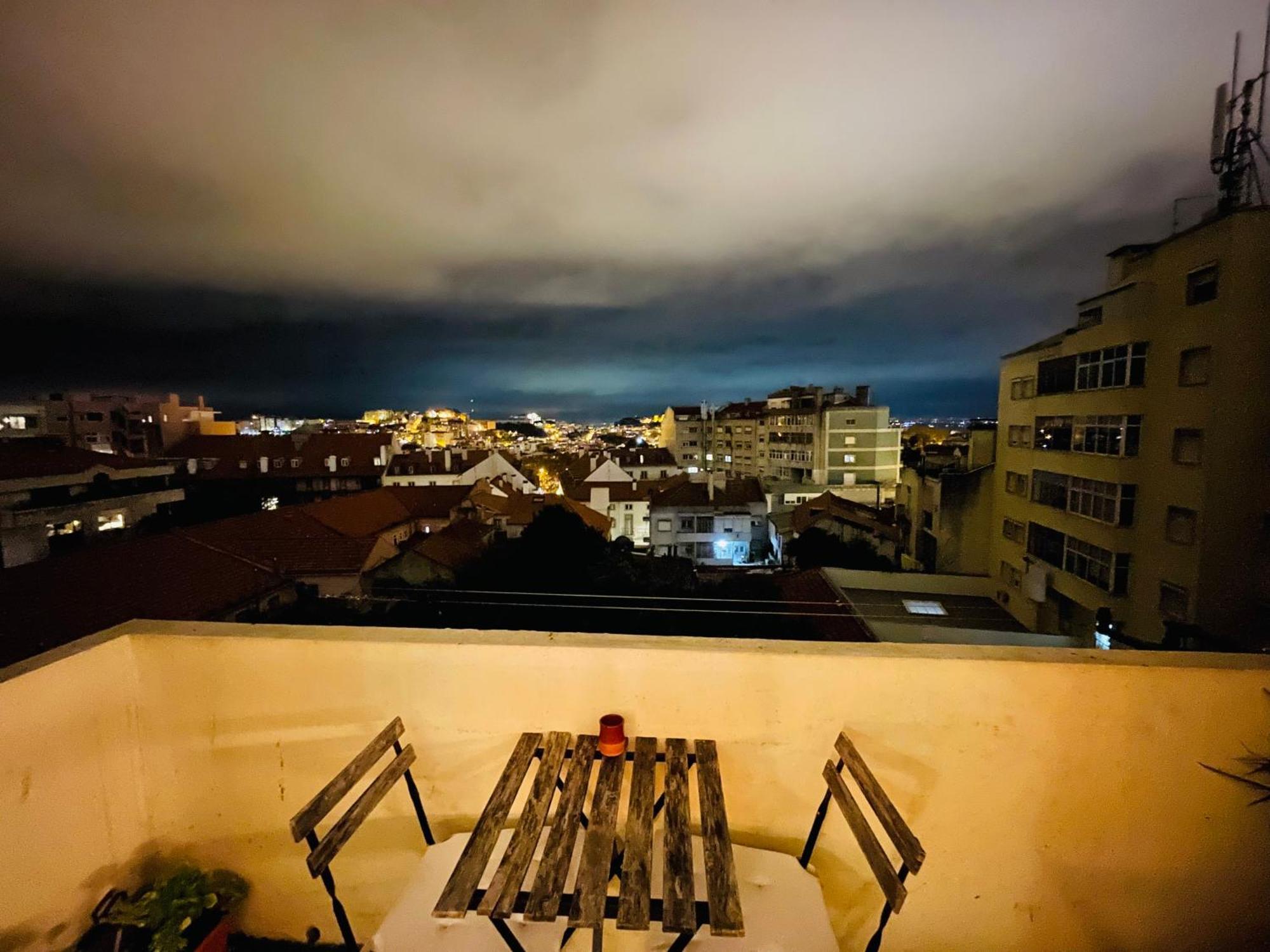 Apartment Sunny With Amazing View Lisbon