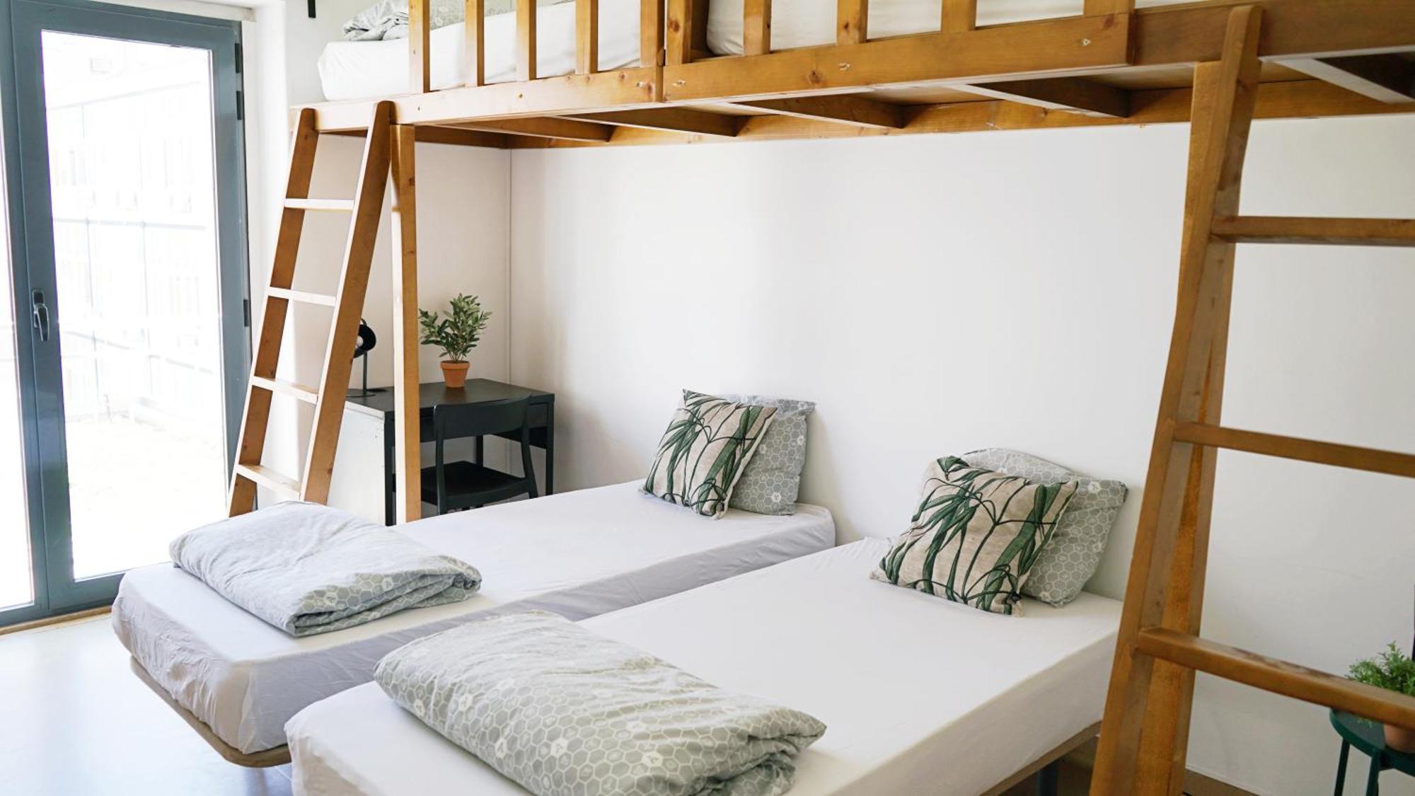 Wot Nomad Hostel