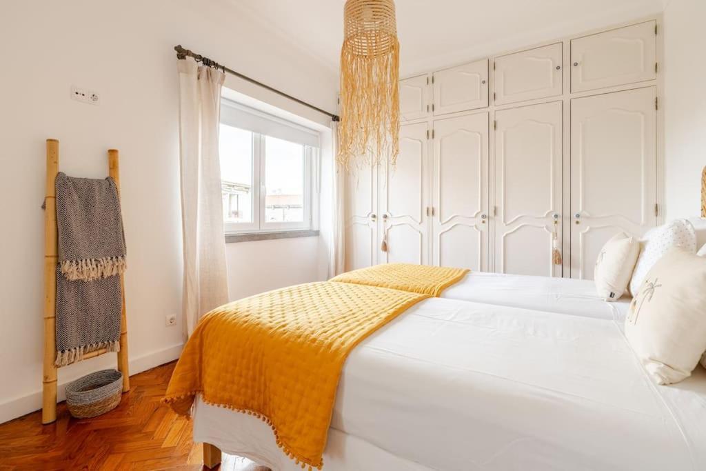 Lx -10m To Downtown,14 Ppl,heatable Pool And Lift Villa Lisbon