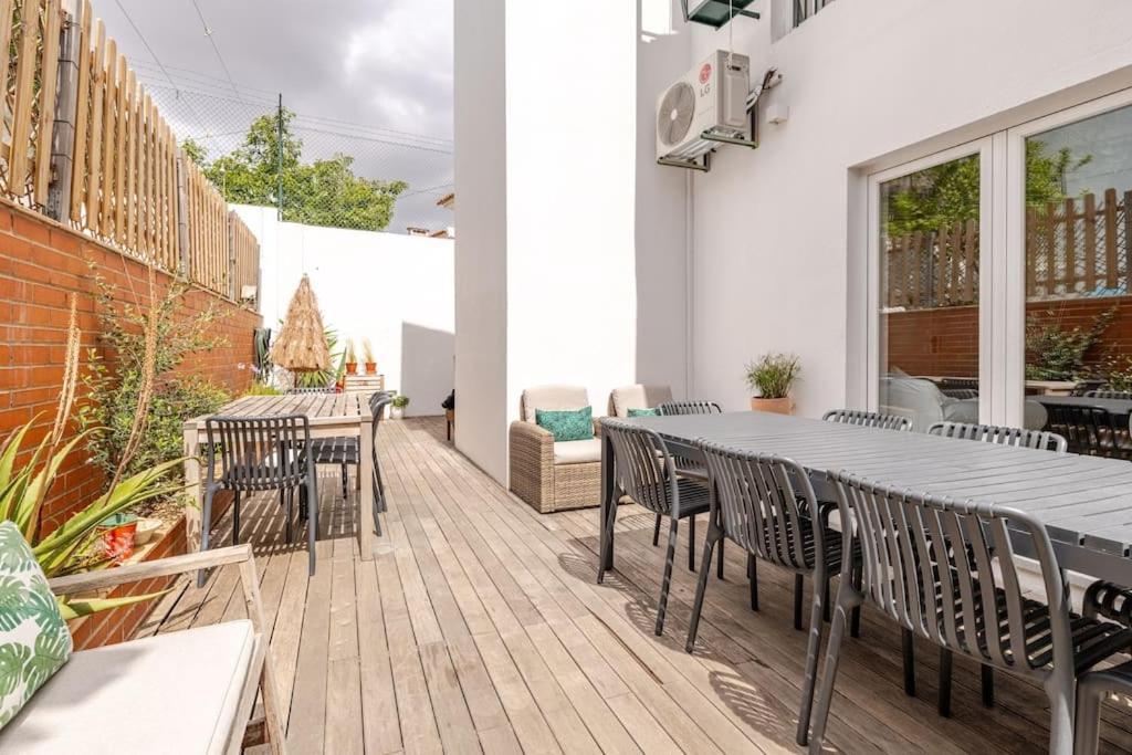 Lx -10m To Downtown,14 Ppl,heatable Pool And Lift Lisbon